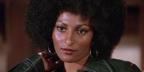 PAM GRIER Nude